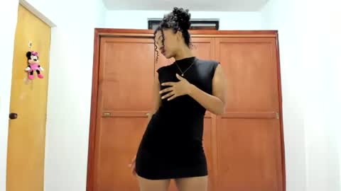 Snapshot of teles10 chatting on 03/10/25, 01:01 Teles2023 online show from 03/10/25, 01:01