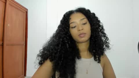 Snapshot of teles10 chatting on 09/29/25, 01:22 Teles2023 online show from 09/29/25, 01:22