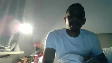 Snapshot of tellmewhat2do4y chatting on 01/05/25, 07:49 Dkcoupleee online show from 01/05/25, 07:49