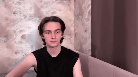 Tema online show from 04/15/26, 02:35