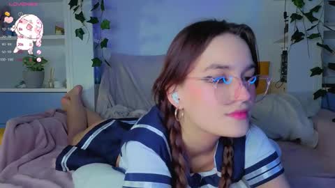 Megan  online show from 02/04/26, 09:20