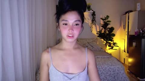 temptessa20 online show from 11/01/25, 11:07