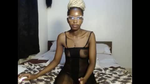 tempting_vibe online show from 04/30/26, 09:08