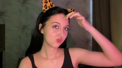 temptingvision online show from 04/25/26, 10:18