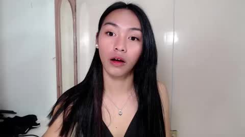 YOGIRL MAXINE online show from 04/11/26, 07:45