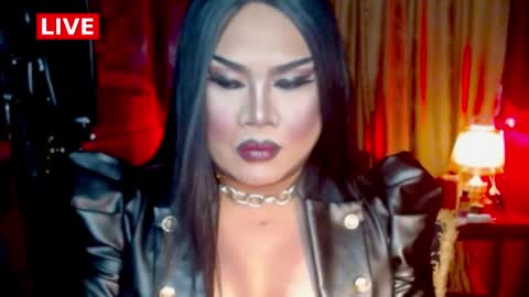 Snapshot of temptress_cocoxxx chatting on 04/27/26, 06:50 Mistress Coco online show from 04/27/26, 06:50