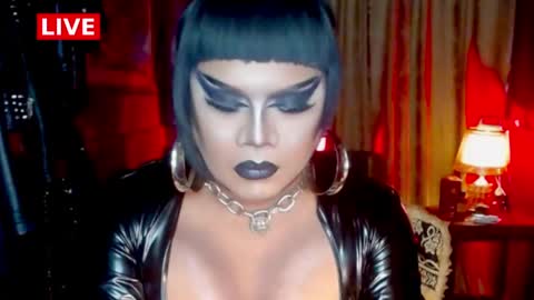 Snapshot of temptress_cocoxxx chatting on 04/28/26, 05:51 Mistress Coco online show from 04/28/26, 05:51