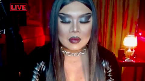 Snapshot of temptress_cocoxxx chatting on 05/02/26, 06:13 Mistress Coco online show from 05/02/26, 06:13