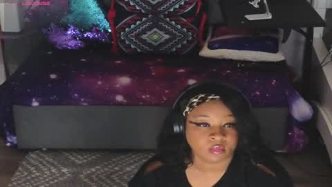 Snapshot of temptressbeauty24 chatting on 12/06/24, 06:15 Gaia online show from 12/06/24, 06:15