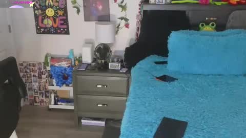 Snapshot of temptressbeauty24 chatting on 09/23/25, 02:25 Gaia online show from 09/23/25, 02:25