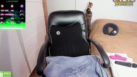 Snapshot of temptressweet chatting on 01/25/25, 02:15 Scar online show from 01/25/25, 02:15