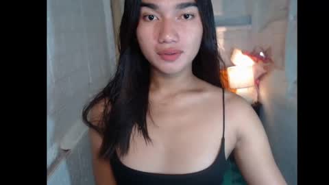 Snapshot of temtaionoflust chatting on 04/29/26, 10:52 TransGoddessZhandria online show from 04/29/26, 10:52