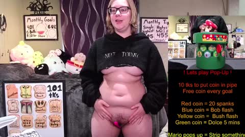 Pixie and Tentacle Overlord online show from 01/08/25, 07:45