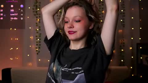 Snapshot of tender__beauty chatting on 07/01/26, 06:07 Hey Im Aneta online show from 07/01/26, 06:07