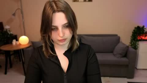 tender_meow online show from 05/04/26, 07:21