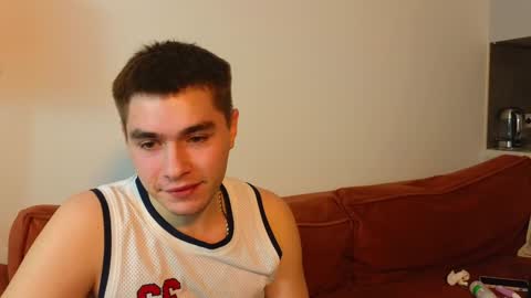 Snapshot of tenderlovesss chatting on 02/08/25, 03:31 Amanda and Kenny online show from 02/08/25, 03:31
