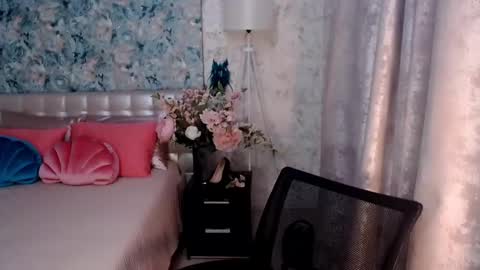 Tenderlybae online show from 02/28/25, 09:33