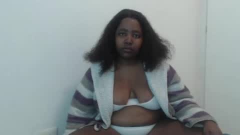 Snapshot of tenderousdoll chatting on 07/29/26, 07:17 TenderousDoll online show from 07/29/26, 07:17