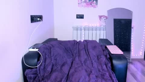 Kira online show from 02/13/26, 10:50