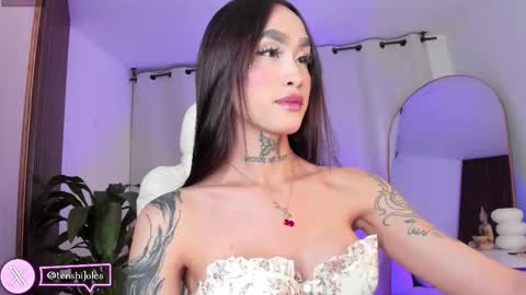 tenshii_jules online show from 02/24/26, 12:19