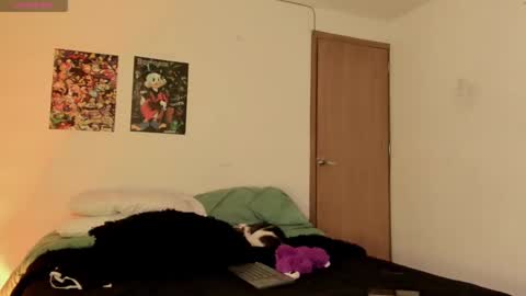 Snapshot of teo_369 chatting on 10/18/25, 07:14 Teo online show from 10/18/25, 07:14