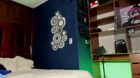 Teo online show from 03/09/26, 11:42