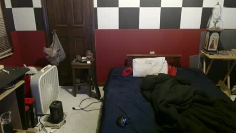 Snapshot of terdy2366 chatting on 01/08/25, 08:27 terdy2366 online show from 01/08/25, 08:27