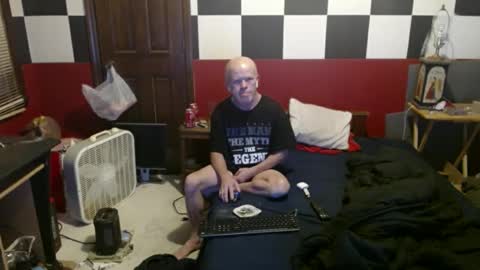 Snapshot of terdy2366 chatting on 01/19/25, 05:26 terdy2366 online show from 01/19/25, 05:26