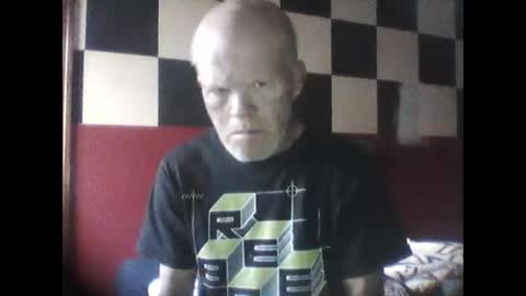 terdy2366 online show from 11/23/25, 09:25