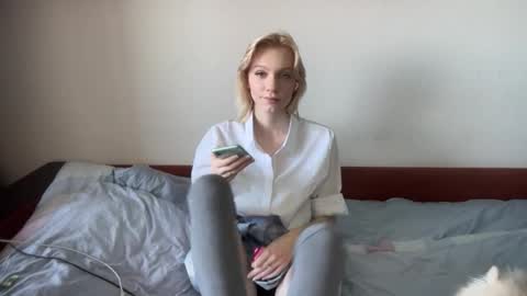 Snapshot of teresagerula chatting on 02/19/26, 05:03 Anna online show from 02/19/26, 05:03