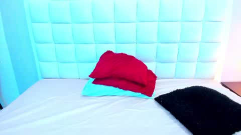 Teresa online show from 12/17/24, 01:16