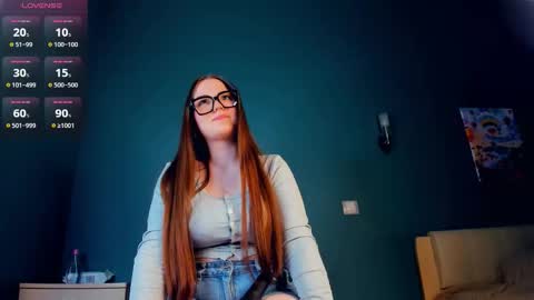 Julia online show from 02/11/26, 05:07