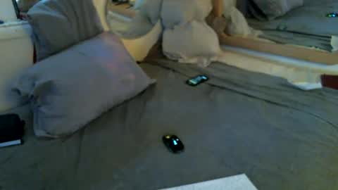 Axle online show from 02/09/25, 04:29