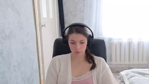 Anny Simpson online show from 11/06/25, 06:03