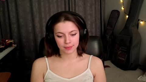 Anny Simpson online show from 03/26/26, 07:14