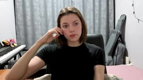 Snapshot of terranaufzinger chatting on 05/14/26, 08:26 Anny Simpson online show from 05/14/26, 08:26