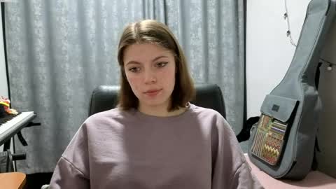 Snapshot of terranaufzinger chatting on 05/21/26, 08:16 Anny Simpson online show from 05/21/26, 08:16