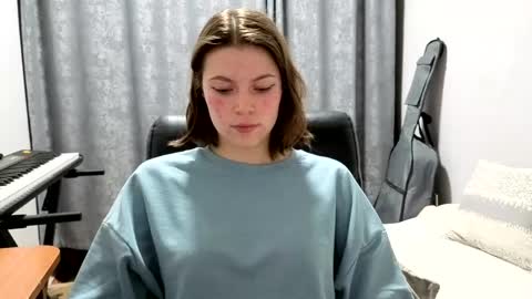 Snapshot of terranaufzinger chatting on 06/02/26, 10:56 Anny Simpson online show from 06/02/26, 10:56