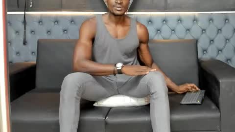 terranze_z online show from 09/12/25, 07:36