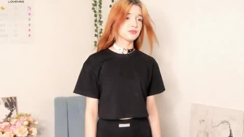 Caroline online show from 05/25/26, 05:08