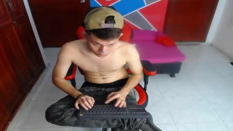terryy_hot online show from 04/22/26, 07:22