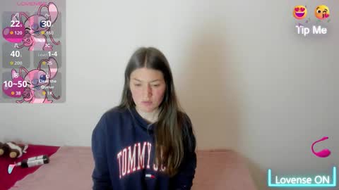 Snapshot of tesa_cute chatting on 10/03/25, 03:14 tesa online show from 10/03/25, 03:14