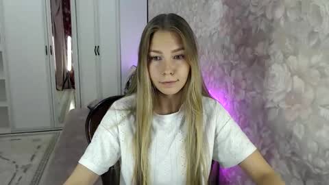 Violetta Ready for any play with you. Hottest show in pvt  Bitcoin 1P8NuZxsaNsQTx7wJJJ7Ao1mic4nvJPVLC online show from 10/18/25, 02:18