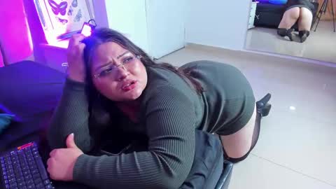 TERESA  online show from 09/30/25, 09:31