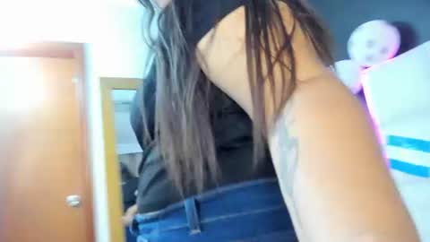 Snapshot of tessa_sinclaire chatting on 06/26/26, 08:35 TERESA online show from 06/26/26, 08:35