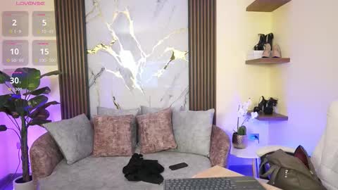 Snapshot of tessaafox chatting on 01/10/26, 11:34 Tessa Fox online show from 01/10/26, 11:34