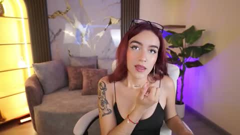 Snapshot of tessaafox chatting on 03/06/26, 11:39 Tessa Fox online show from 03/06/26, 11:39