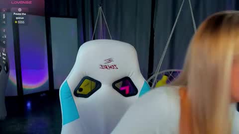 TessaHamilton online show from 02/02/26, 12:37