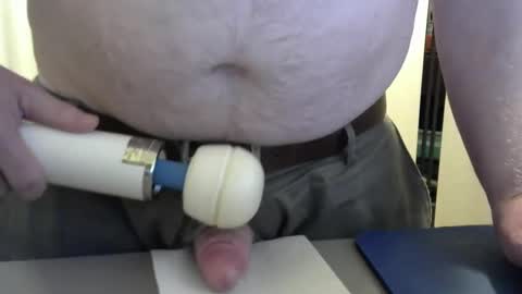 Test the Chat online show from 12/17/24, 01:29