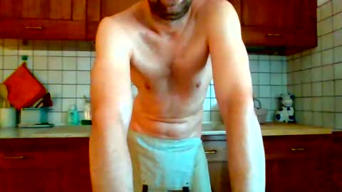 Snapshot of testosterone20222 chatting on 01/01/25, 01:59 Testosterone20 online show from 01/01/25, 01:59